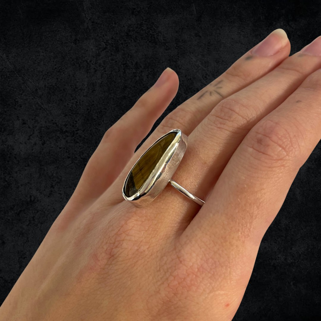 Big tigereye ring